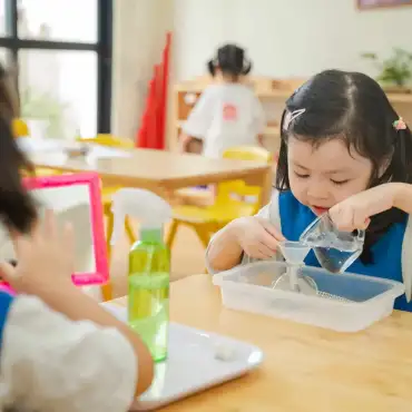 Những Điều Ba Mẹ Cần Biết về Phương pháp Montessori